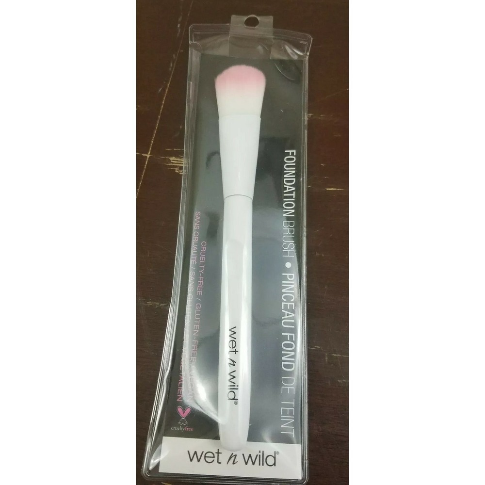 Wet n Wild Foundation Brush